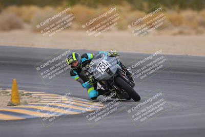 media/Dec-17-2023-CVMA (Sun) [[bf0c04832d]]/Race 13 500 Supersport-350 Supersport/